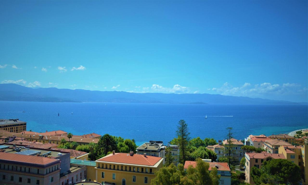 Grand T2 Standing Ajaccio Proche Centre Et Plages Vue Panoramique Parking Prive מראה חיצוני תמונה