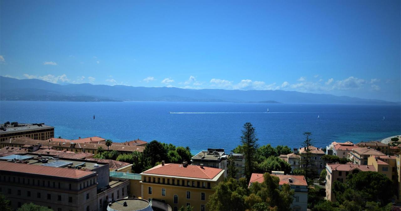 Grand T2 Standing Ajaccio Proche Centre Et Plages Vue Panoramique Parking Prive מראה חיצוני תמונה